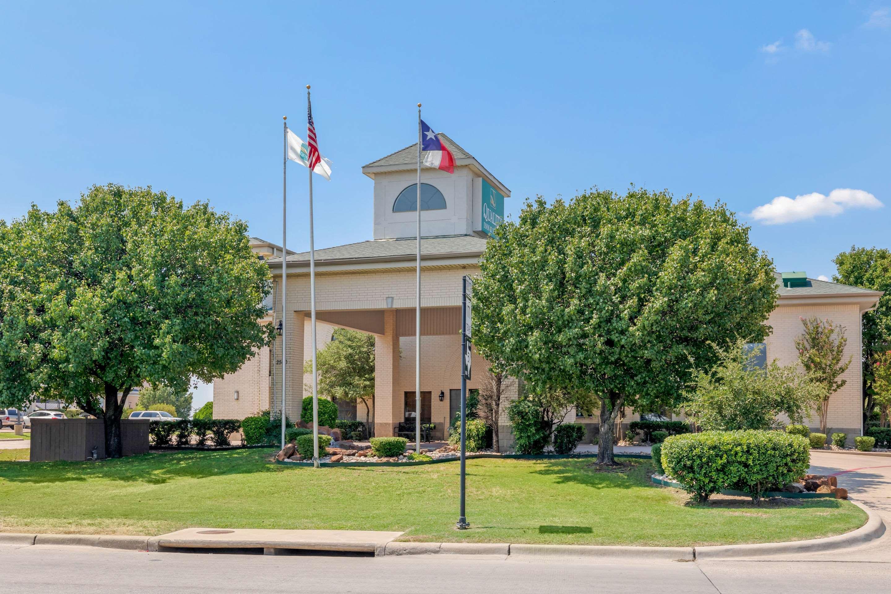 Quality Inn & Suites Weatherford Extérieur photo