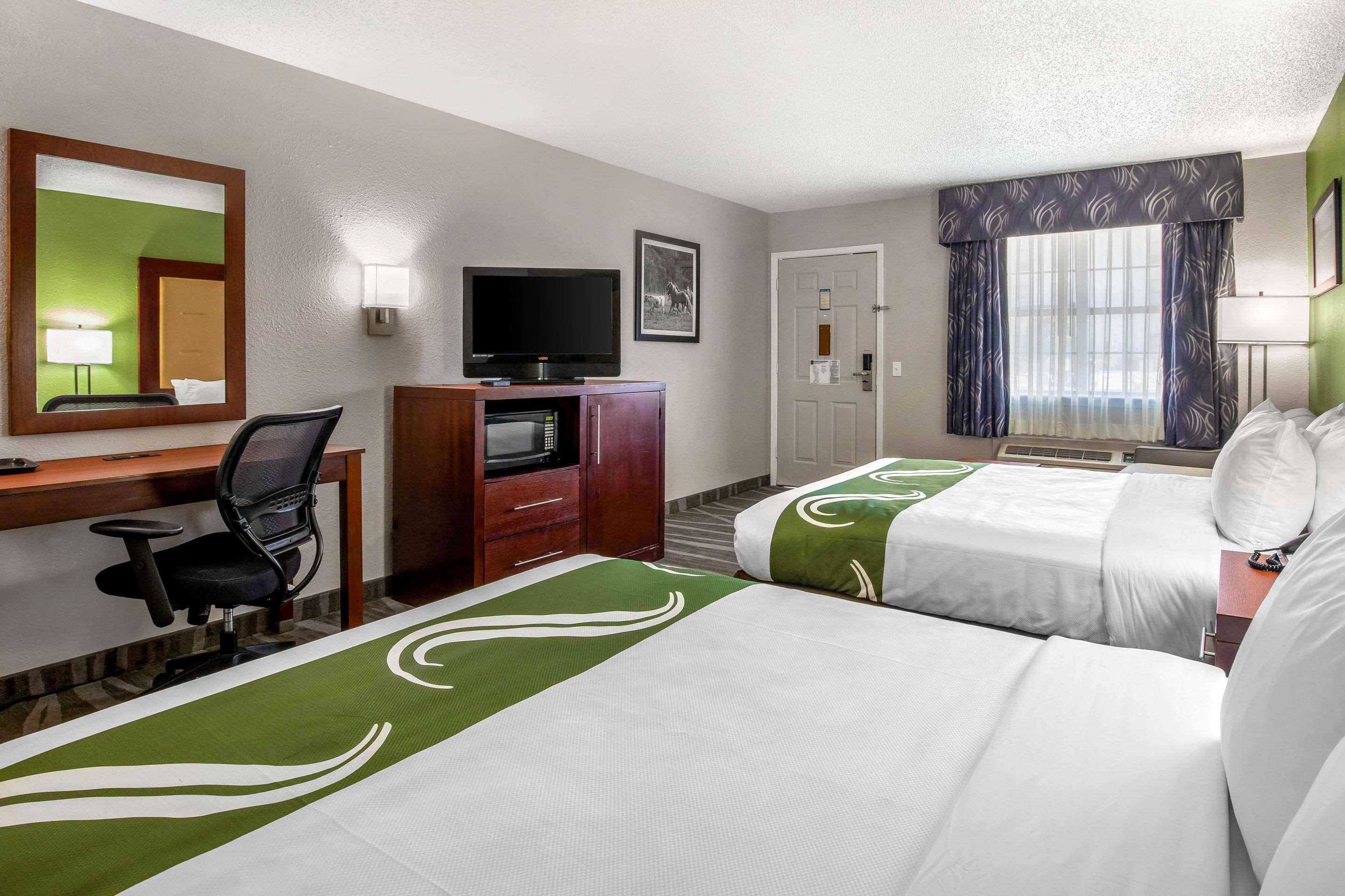 Quality Inn & Suites Weatherford Extérieur photo