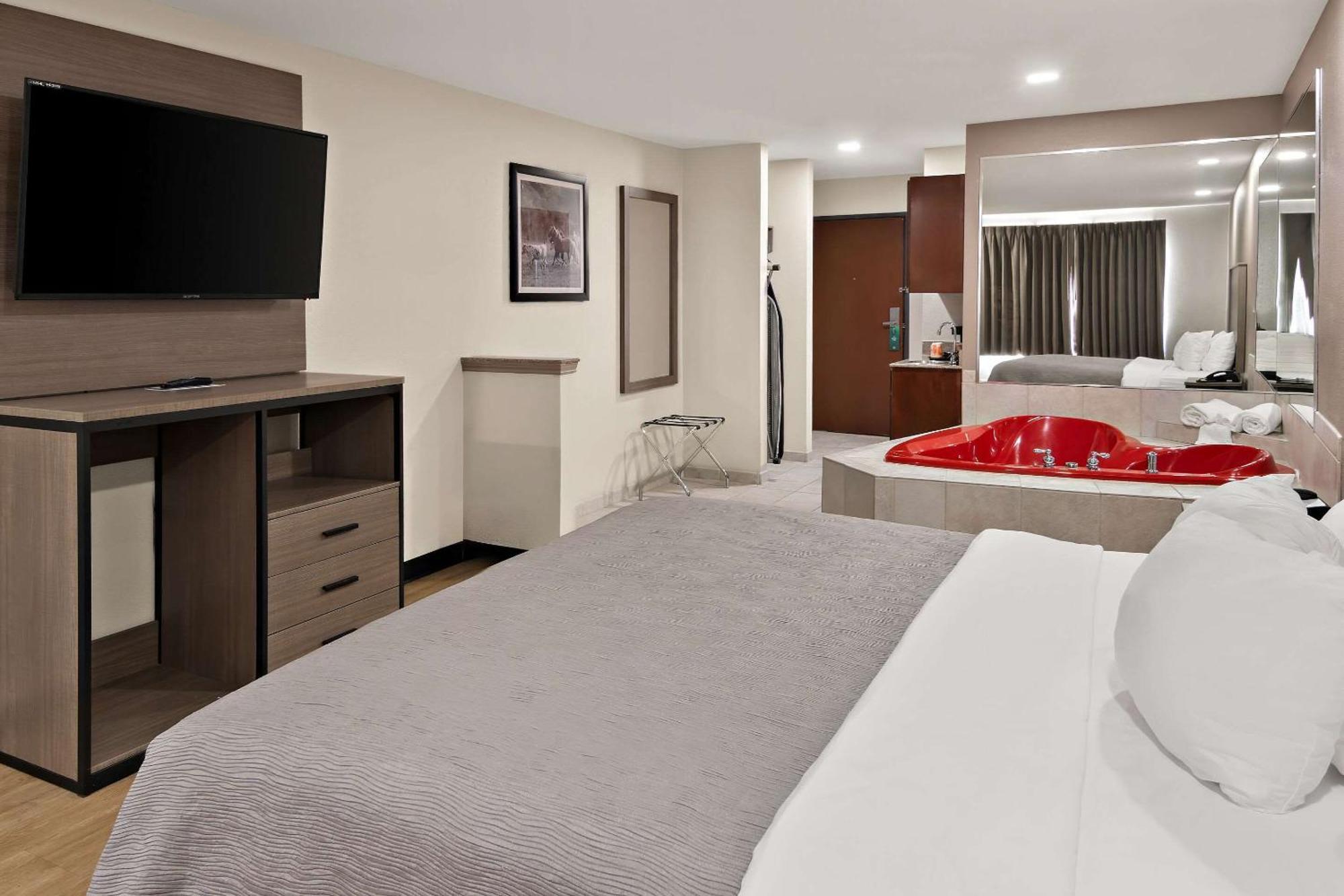 Quality Inn & Suites Weatherford Extérieur photo