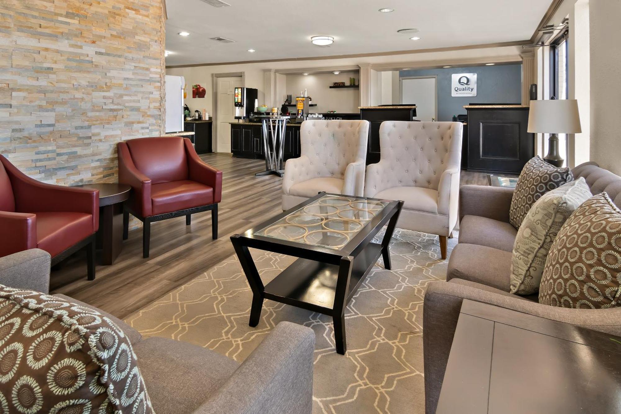 Quality Inn & Suites Weatherford Extérieur photo