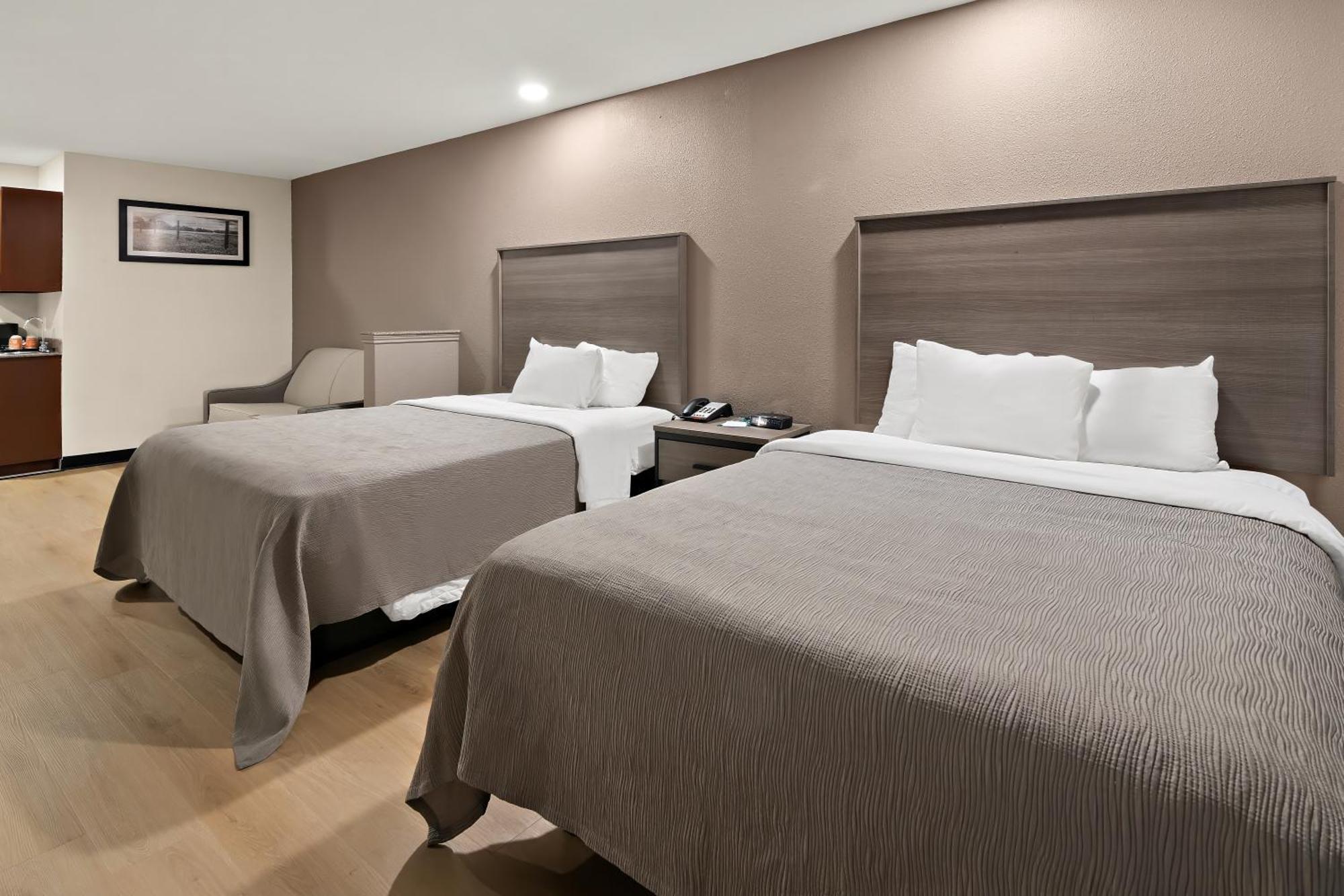 Quality Inn & Suites Weatherford Extérieur photo