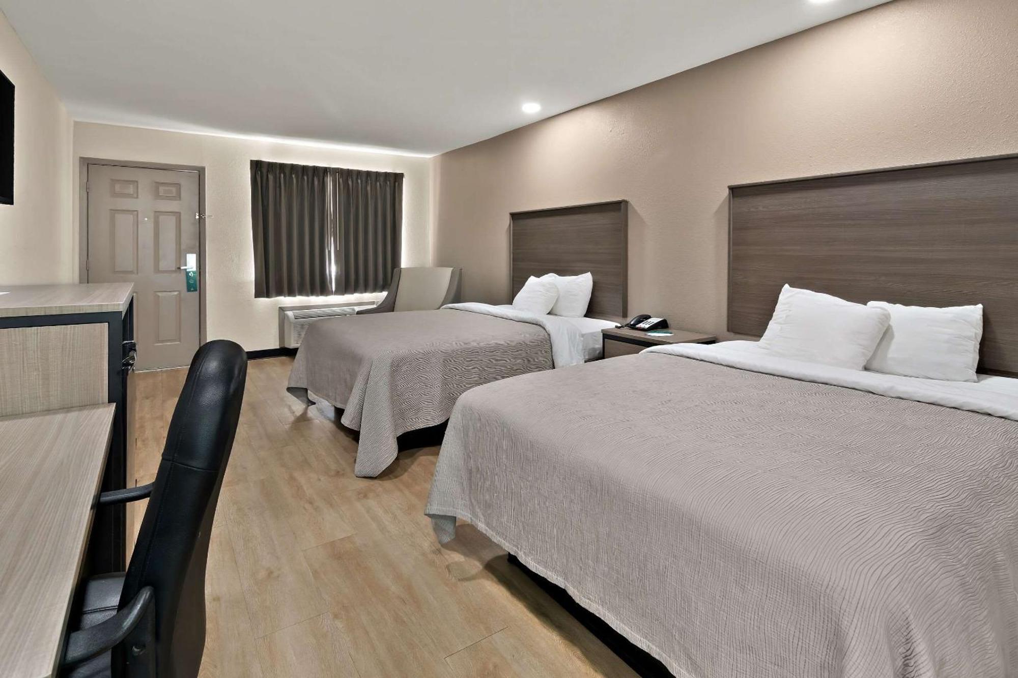 Quality Inn & Suites Weatherford Extérieur photo